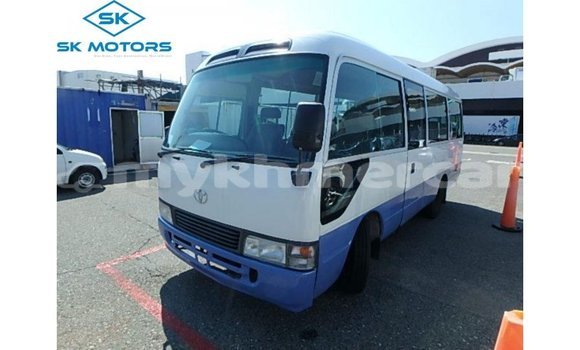 Buy Import Toyota Coaster White Car in Import - Dubai in Kampot Province