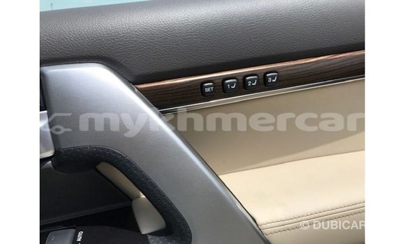 Buy Import Toyota Land Cruiser White Car in Import - Dubai in Kampot Province Buy Import Toyota Land Cruiser White Car in Import - Dubai in Kampot Province