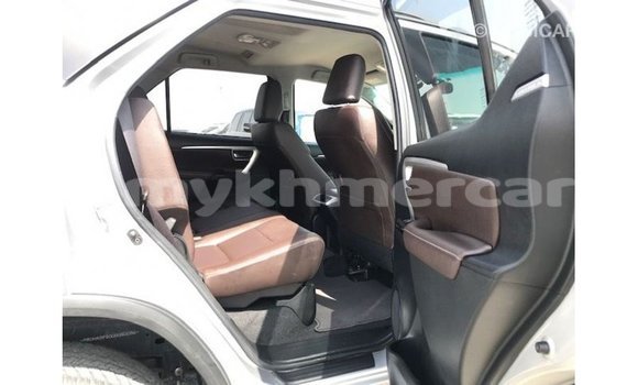 ទិញ នាំចូល Toyota Fortuner Other ឡាន} ក្នុង Import - Dubai ក្នុង Kampot Province ទិញ នាំចូល Toyota Fortuner Other ឡាន} ក្នុង Import - Dubai ក្នុង Kampot Province