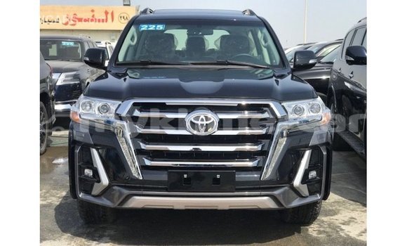 Buy Import Toyota Land Cruiser Black Car in Import - Dubai in Kampot Province Buy Import Toyota Land Cruiser Black Car in Import - Dubai in Kampot Province