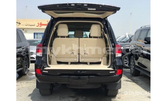 Buy Import Toyota Land Cruiser Black Car in Import - Dubai in Kampot Province Buy Import Toyota Land Cruiser Black Car in Import - Dubai in Kampot Province