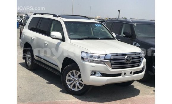 ទិញ នាំចូល Toyota Land Cruiser White ឡាន} ក្នុង Import - Dubai ក្នុង Kampot Province ទិញ នាំចូល Toyota Land Cruiser White ឡាន} ក្នុង Import - Dubai ក្នុង Kampot Province