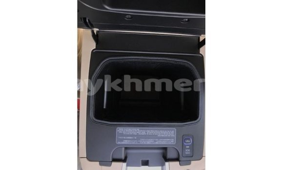 Buy Import Toyota Land Cruiser Black Car in Import - Dubai in Kampot Province Buy Import Toyota Land Cruiser Black Car in Import - Dubai in Kampot Province