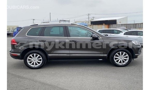 Buy Import Volkswagen Touareg Other Car in Import - Dubai in Kampot Province Buy Import Volkswagen Touareg Other Car in Import - Dubai in Kampot Province