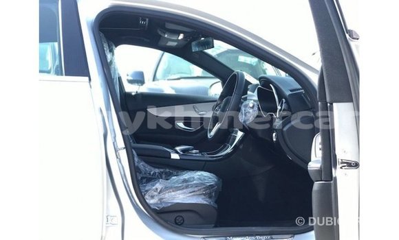 Buy Import Mercedes-Benz 200 Other Car in Import - Dubai in Kampot Province Buy Import Mercedes-Benz 200 Other Car in Import - Dubai in Kampot Province