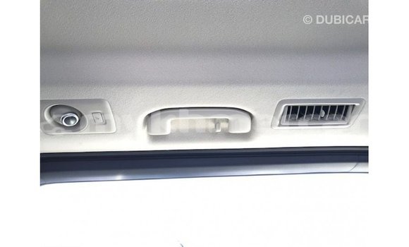 Buy Import Toyota Granvia White Car in Import - Dubai in Kampot Province Buy Import Toyota Granvia White Car in Import - Dubai in Kampot Province