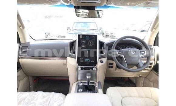 Buy Import Toyota Land Cruiser Black Car in Import - Dubai in Kampot Province Buy Import Toyota Land Cruiser Black Car in Import - Dubai in Kampot Province