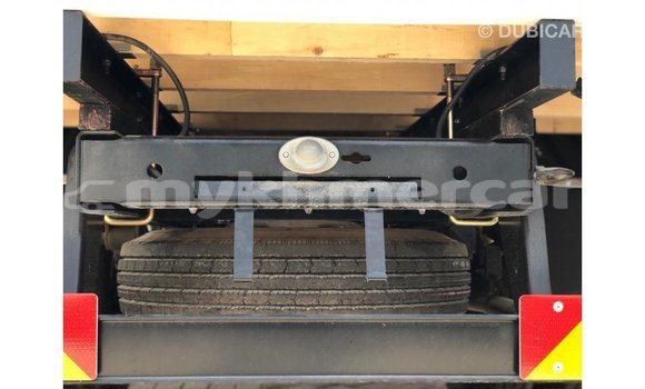 Buy Import Mitsubishi L400 White Truck in Import - Dubai in Kampot Province Buy Import Mitsubishi L400 White Truck in Import - Dubai in Kampot Province