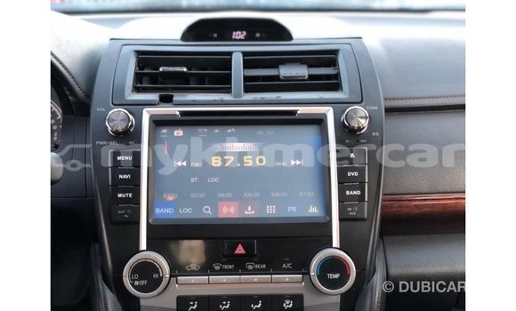 Acheter Import Voiture Toyota Camry Blanc à Import - Dubai, Kampot Province Acheter Import Voiture Toyota Camry Blanc à Import - Dubai, Kampot Province