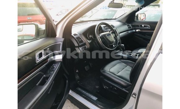ទិញ នាំចូល Ford Explorer Other ឡាន} ក្នុង Import - Dubai ក្នុង Kampot Province ទិញ នាំចូល Ford Explorer Other ឡាន} ក្នុង Import - Dubai ក្នុង Kampot Province