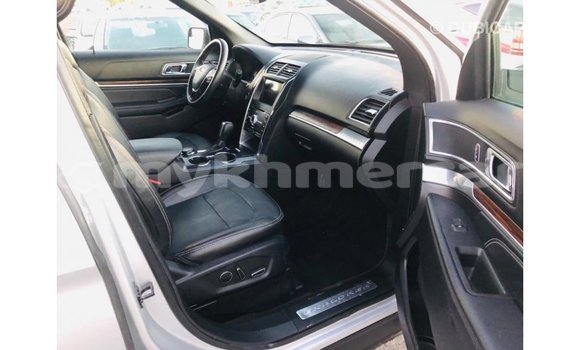 ទិញ នាំចូល Ford Explorer Other ឡាន} ក្នុង Import - Dubai ក្នុង Kampot Province ទិញ នាំចូល Ford Explorer Other ឡាន} ក្នុង Import - Dubai ក្នុង Kampot Province