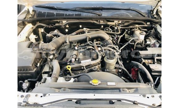 ទិញ នាំចូល Toyota Hilux White ឡាន} ក្នុង Import - Dubai ក្នុង Kampot Province ទិញ នាំចូល Toyota Hilux White ឡាន} ក្នុង Import - Dubai ក្នុង Kampot Province