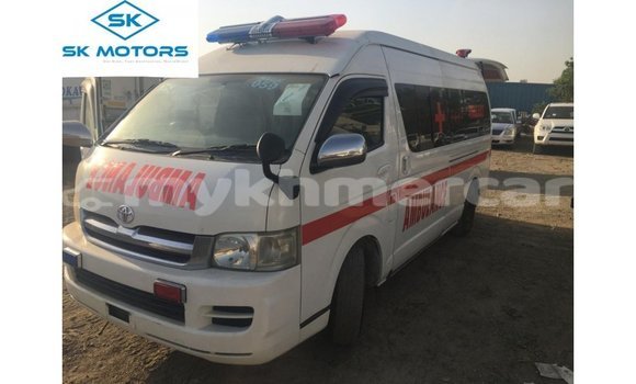 Buy Import Toyota Hiace White Car in Import - Dubai in Kampot Province Buy Import Toyota Hiace White Car in Import - Dubai in Kampot Province