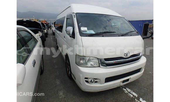 Buy Import Toyota Hiace White Car in Import - Dubai in Kampot Province Buy Import Toyota Hiace White Car in Import - Dubai in Kampot Province