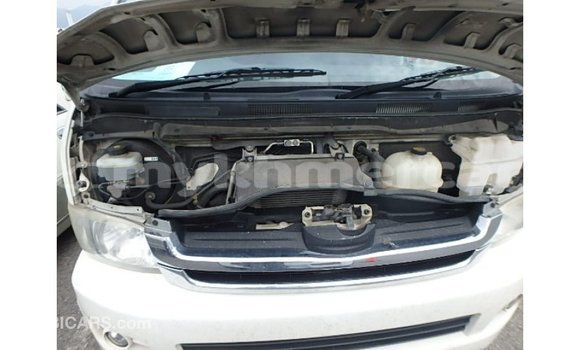 Buy Import Toyota Hiace White Car in Import - Dubai in Kampot Province Buy Import Toyota Hiace White Car in Import - Dubai in Kampot Province