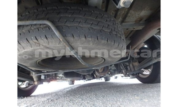 Buy Import Toyota Hiace White Car in Import - Dubai in Kampot Province Buy Import Toyota Hiace White Car in Import - Dubai in Kampot Province