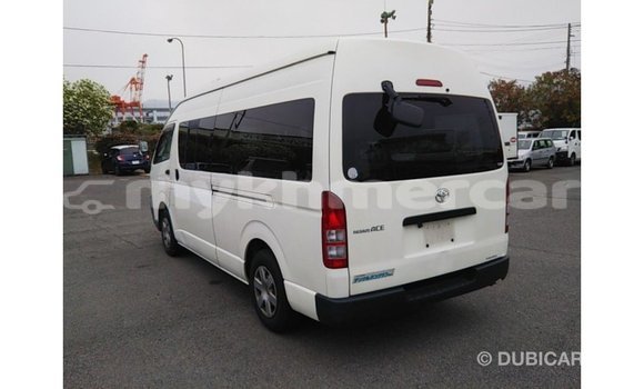 Buy Import Toyota Hiace White Car in Import - Dubai in Kampot Province Buy Import Toyota Hiace White Car in Import - Dubai in Kampot Province