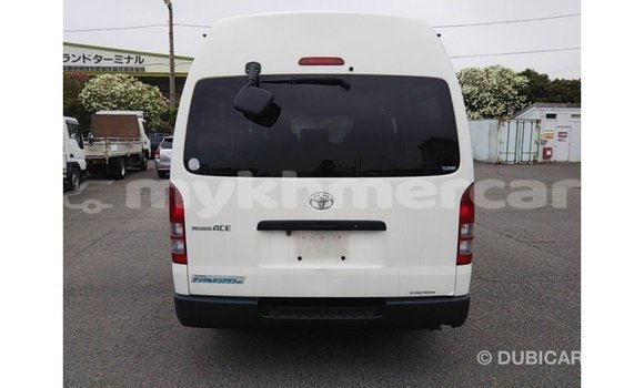 Buy Import Toyota Hiace White Car in Import - Dubai in Kampot Province Buy Import Toyota Hiace White Car in Import - Dubai in Kampot Province
