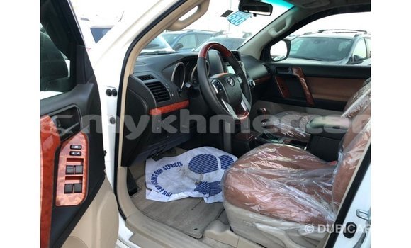 ទិញ នាំចូល Toyota Prado White ឡាន} ក្នុង Import - Dubai ក្នុង Kampot Province ទិញ នាំចូល Toyota Prado White ឡាន} ក្នុង Import - Dubai ក្នុង Kampot Province