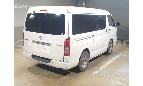 Buy Import Toyota Hiace White Car in Import - Dubai in Kampot Province Buy Import Toyota Hiace White Car in Import - Dubai in Kampot Province