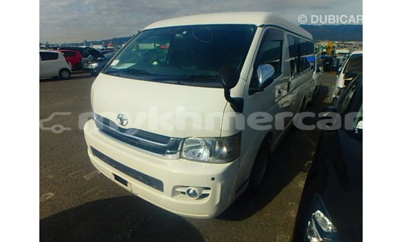 Buy Import Toyota Hiace White Car in Import - Dubai in Kampot Province Buy Import Toyota Hiace White Car in Import - Dubai in Kampot Province
