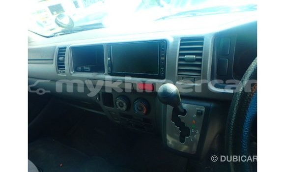 Buy Import Toyota Hiace White Car in Import - Dubai in Kampot Province Buy Import Toyota Hiace White Car in Import - Dubai in Kampot Province