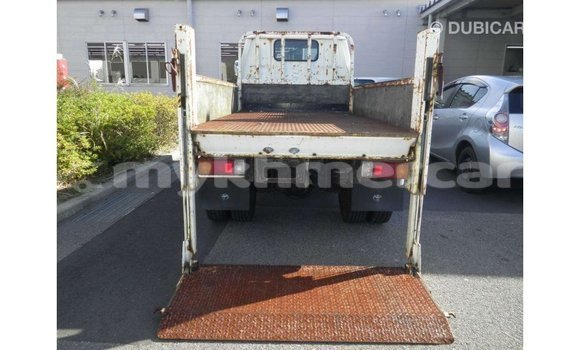 Buy Import Toyota Dyna White Truck in Import - Dubai in Kampot Province Buy Import Toyota Dyna White Truck in Import - Dubai in Kampot Province