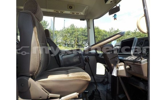 Buy Import Toyota Coaster White Car in Import - Dubai in Kampot Province Buy Import Toyota Coaster White Car in Import - Dubai in Kampot Province