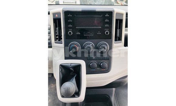 Buy Import Toyota Hiace White Car in Import - Dubai in Kampot Province Buy Import Toyota Hiace White Car in Import - Dubai in Kampot Province