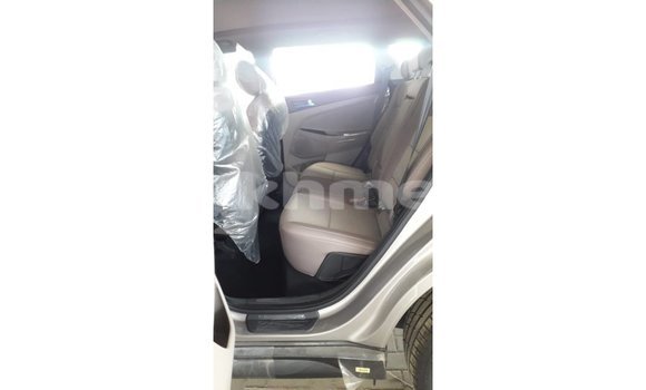ទិញ នាំចូល Hyundai Tucson Other ឡាន} ក្នុង Import - Dubai ក្នុង Kampot Province ទិញ នាំចូល Hyundai Tucson Other ឡាន} ក្នុង Import - Dubai ក្នុង Kampot Province
