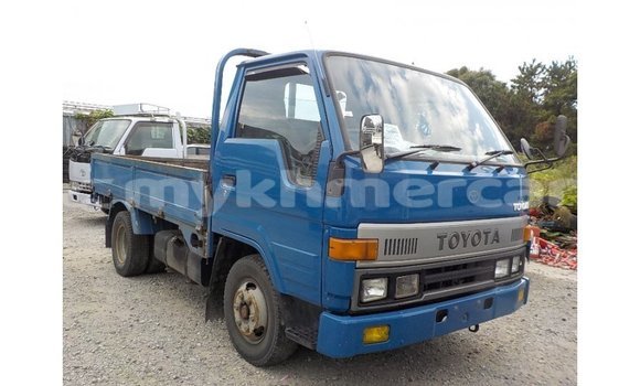 Buy Import Toyota Dyna Blue Truck in Import - Dubai in Kampot Province Buy Import Toyota Dyna Blue Truck in Import - Dubai in Kampot Province