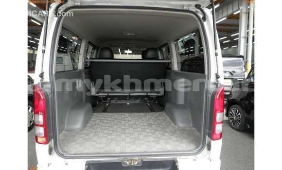 Buy Import Toyota Hiace White Car in Import - Dubai in Kampot Province Buy Import Toyota Hiace White Car in Import - Dubai in Kampot Province