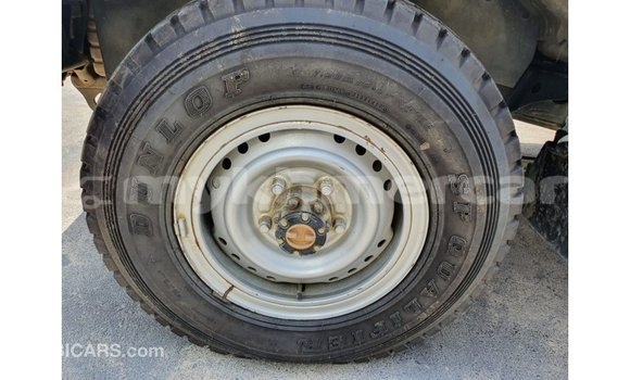 Buy Import Toyota Land Cruiser White Car in Import - Dubai in Kampot Province Buy Import Toyota Land Cruiser White Car in Import - Dubai in Kampot Province