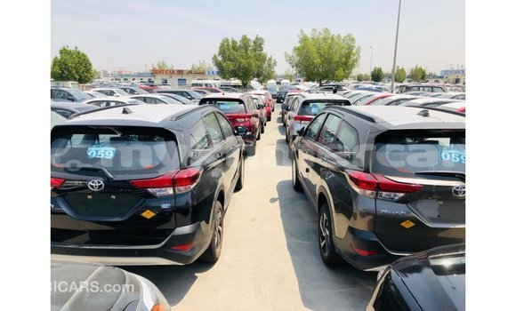 Acheter Import Voiture Toyota Rush Rouge à Import - Dubai, Kampot Province Acheter Import Voiture Toyota Rush Rouge à Import - Dubai, Kampot Province