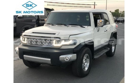 ទិញ នាំចូល Toyota FJ Cruiser White ឡាន} ក្នុង Import - Dubai ក្នុង Kampot Province ទិញ នាំចូល Toyota FJ Cruiser White ឡាន} ក្នុង Import - Dubai ក្នុង Kampot Province