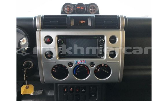 ទិញ នាំចូល Toyota FJ Cruiser White ឡាន} ក្នុង Import - Dubai ក្នុង Kampot Province ទិញ នាំចូល Toyota FJ Cruiser White ឡាន} ក្នុង Import - Dubai ក្នុង Kampot Province