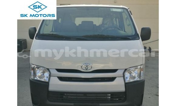 Buy Import Toyota DA White Truck in Import - Dubai in Kampot Province Buy Import Toyota DA White Truck in Import - Dubai in Kampot Province