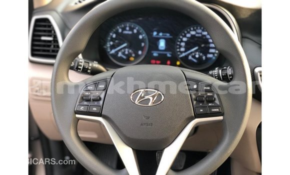 Buy Import Hyundai Tucson Other Car in Import - Dubai in Kampot Province Buy Import Hyundai Tucson Other Car in Import - Dubai in Kampot Province
