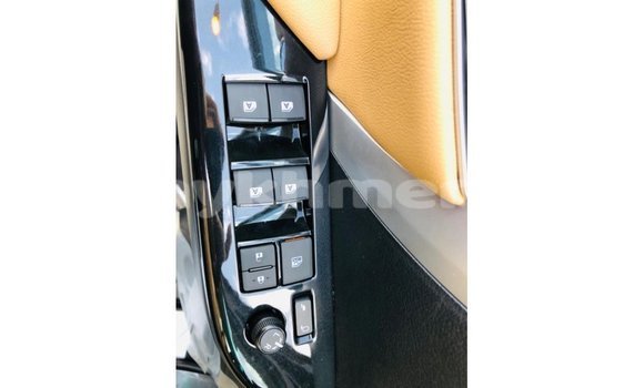 Acheter Import Voiture Toyota Fortuner Noir à Import - Dubai, Kampot Province Acheter Import Voiture Toyota Fortuner Noir à Import - Dubai, Kampot Province