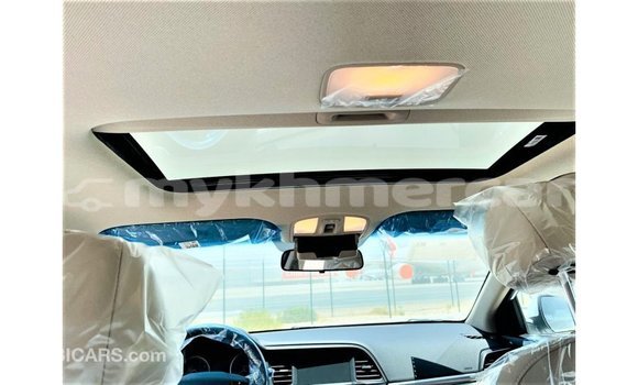 Buy Import Hyundai Elantra White Car in Import - Dubai in Kampot Province Buy Import Hyundai Elantra White Car in Import - Dubai in Kampot Province