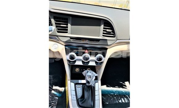 Buy Import Hyundai Elantra White Car in Import - Dubai in Kampot Province Buy Import Hyundai Elantra White Car in Import - Dubai in Kampot Province