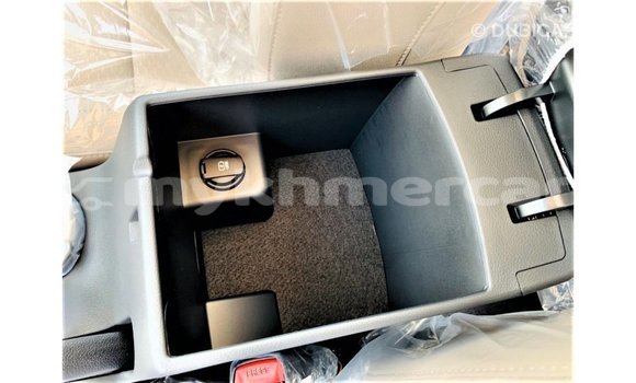 Buy Import Hyundai Elantra White Car in Import - Dubai in Kampot Province Buy Import Hyundai Elantra White Car in Import - Dubai in Kampot Province