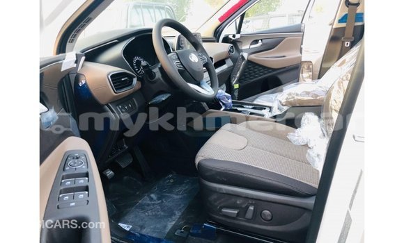 Buy Import Hyundai Santa Fe White Car in Import - Dubai in Kampot Province Buy Import Hyundai Santa Fe White Car in Import - Dubai in Kampot Province