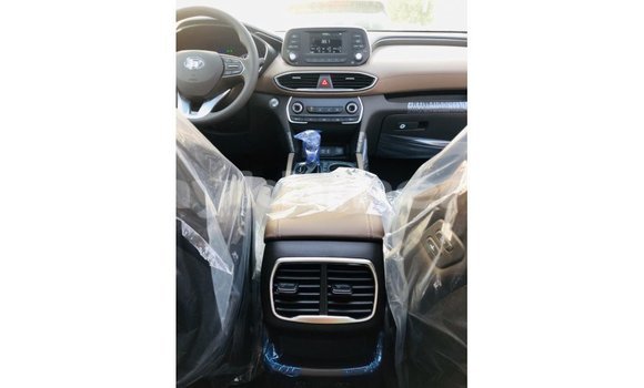 Buy Import Hyundai Santa Fe White Car in Import - Dubai in Kampot Province Buy Import Hyundai Santa Fe White Car in Import - Dubai in Kampot Province