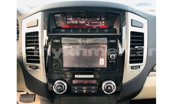 ទិញ នាំចូល Mitsubishi Pajero White ឡាន} ក្នុង Import - Dubai ក្នុង Kampot Province ទិញ នាំចូល Mitsubishi Pajero White ឡាន} ក្នុង Import - Dubai ក្នុង Kampot Province