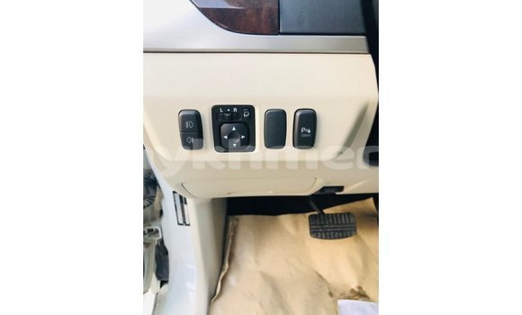 ទិញ នាំចូល Mitsubishi Pajero White ឡាន} ក្នុង Import - Dubai ក្នុង Kampot Province ទិញ នាំចូល Mitsubishi Pajero White ឡាន} ក្នុង Import - Dubai ក្នុង Kampot Province