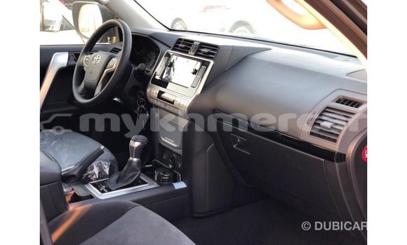 Acheter Import Voiture Toyota Prado Noir à Import - Dubai, Kampot Province Acheter Import Voiture Toyota Prado Noir à Import - Dubai, Kampot Province