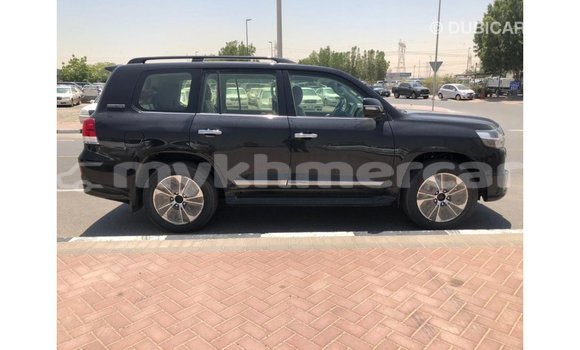 ទិញ នាំចូល Toyota Land Cruiser Black ឡាន} ក្នុង Import - Dubai ក្នុង Kampot Province ទិញ នាំចូល Toyota Land Cruiser Black ឡាន} ក្នុង Import - Dubai ក្នុង Kampot Province