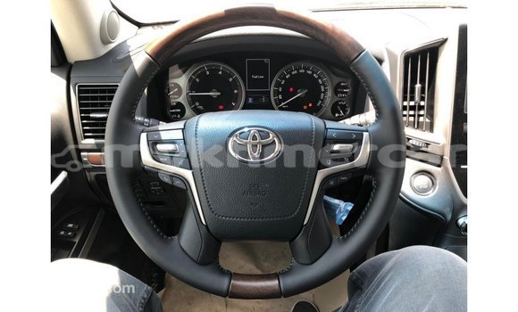 ទិញ នាំចូល Toyota Land Cruiser Black ឡាន} ក្នុង Import - Dubai ក្នុង Kampot Province ទិញ នាំចូល Toyota Land Cruiser Black ឡាន} ក្នុង Import - Dubai ក្នុង Kampot Province