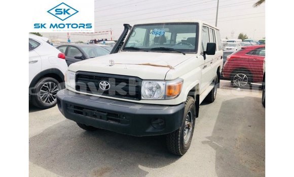 ទិញ នាំចូល Toyota Land Cruiser White ឡាន} ក្នុង Import - Dubai ក្នុង Kampot Province ទិញ នាំចូល Toyota Land Cruiser White ឡាន} ក្នុង Import - Dubai ក្នុង Kampot Province